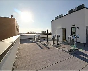 Rented by Loom Capital Group Inc.