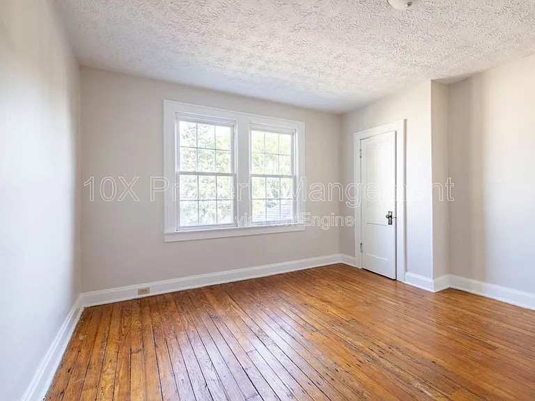 2743 Steele Ave — Photo 23