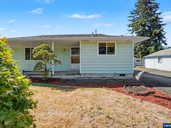80 Berry St, Lebanon, OR 97355