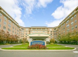 300 E Overlook APT 625B, Port Washington, NY 11050