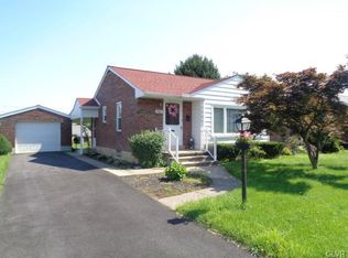 1805 Elmwood Dr, Whitehall, PA 18052