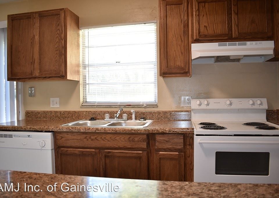 1st image of 2114 NW 55th Blvd