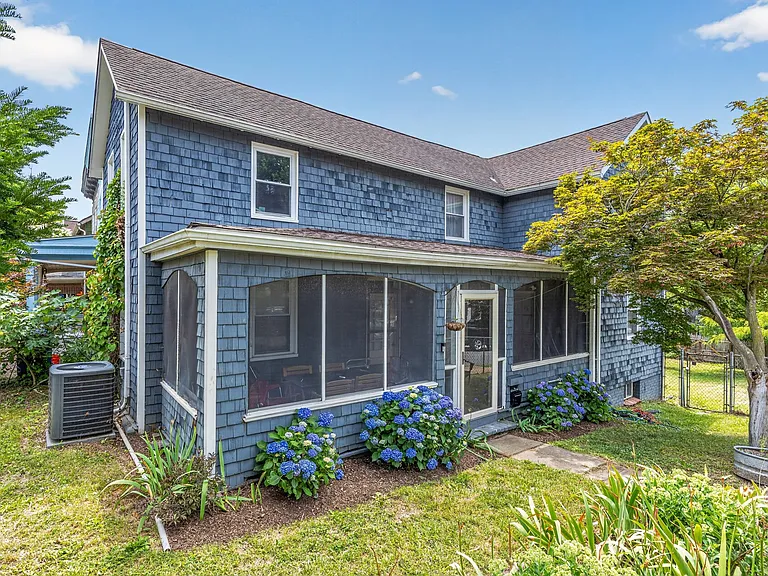 3754 Hickory Ave — Photo 1