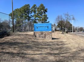 Stonegate Apartments