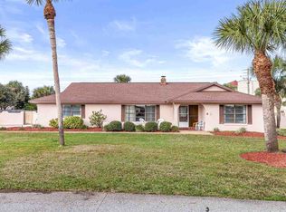 8 Sandpiper Dr, Saint Augustine, FL 32080