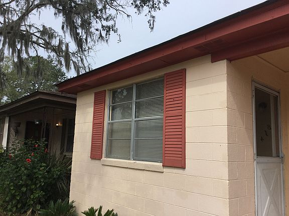 2nd image of 814 Sherman Ave