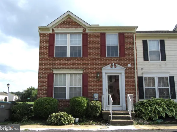 1 E Christina Pl, Newark, DE 19702