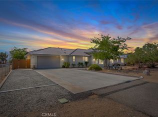 17112 Century Plant Rd, Apple Valley, CA 92307