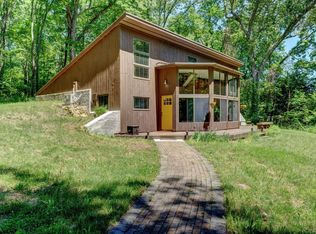 76 Davis Rd, Mansfield, CT 06268