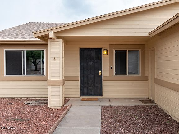 2nd image of 2571 W Whisbrook Ln