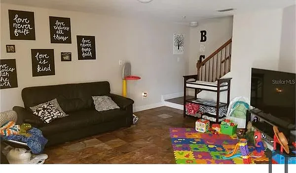 10916 Brickside Ct — Photo 10