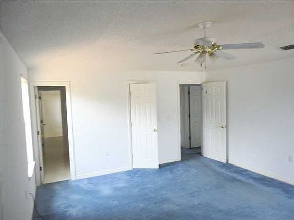 5th image of 42020 Snowden Ln #A
