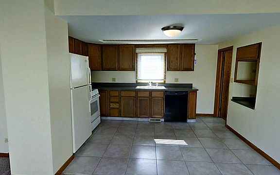 2nd image of 1724 S Cora St