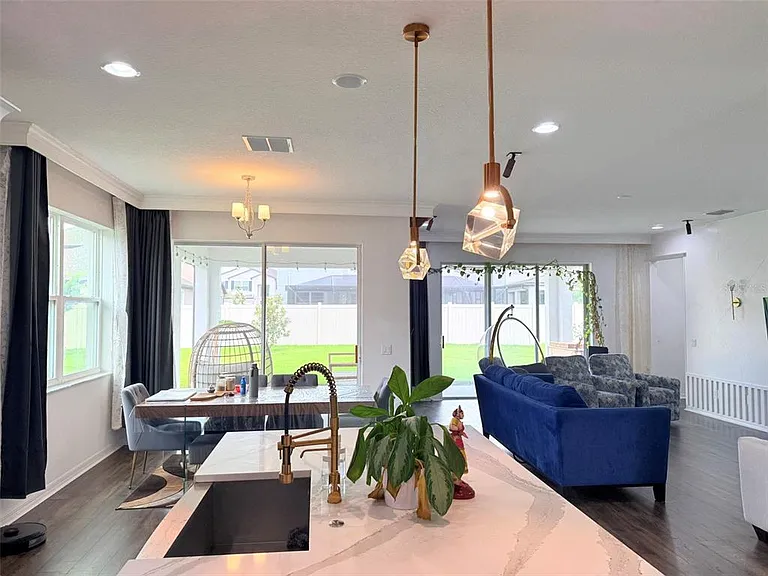 11131 Sundrift Dr — Photo 33