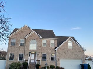 957 Jenkins Dr, Virginia Beach, VA 23464