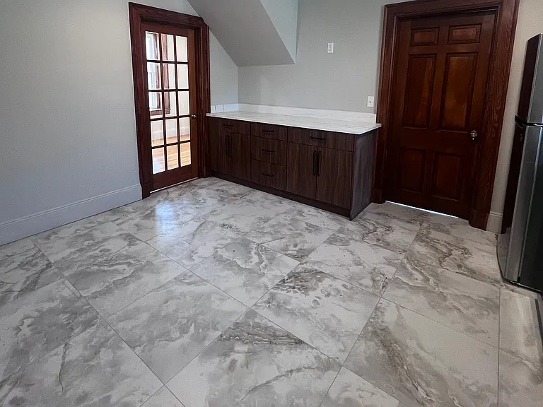 1 Lincoln Ave #1 — Photo 9