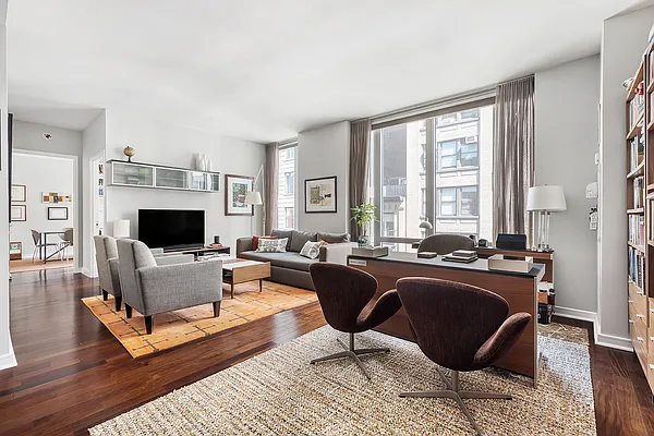Sold by Compass | media 1