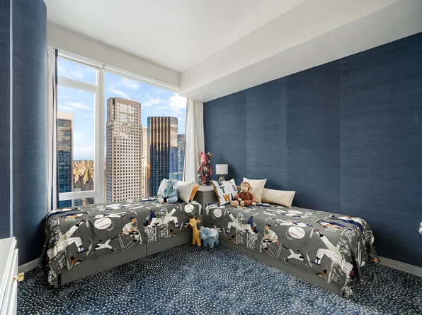 20 West 53rd Street image 13 of 18