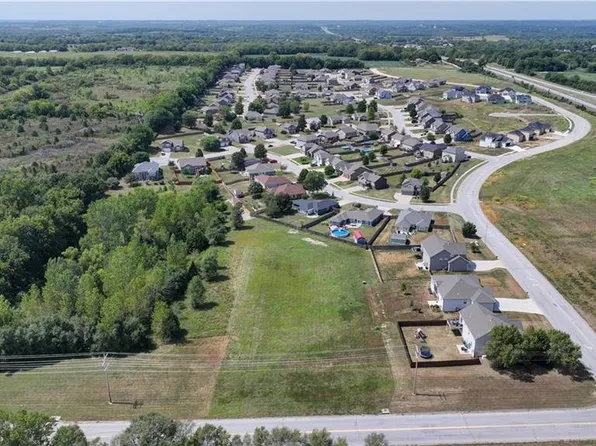 0 166th St, Basehor, KS 66007