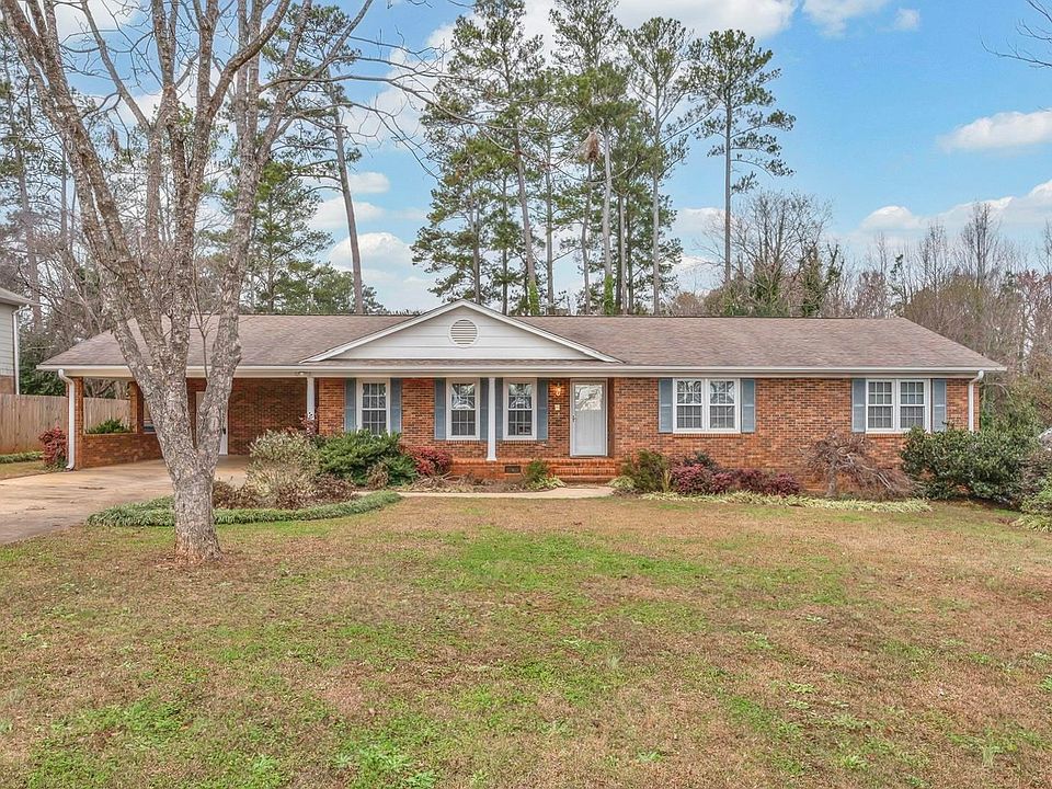 1st image of 445 Harrell Dr