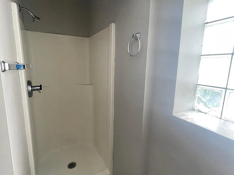650 Conkey St #2 — Photo 4