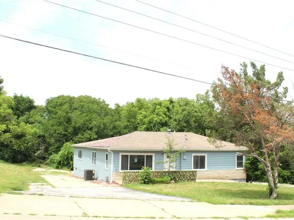 9516 W 50th Ter, Merriam, KS 66203