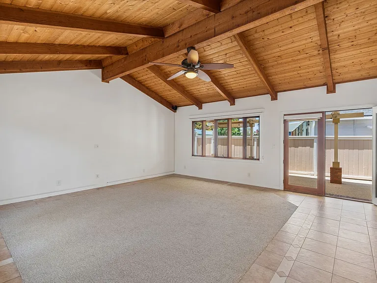 929 Junipero Dr — Photo 3