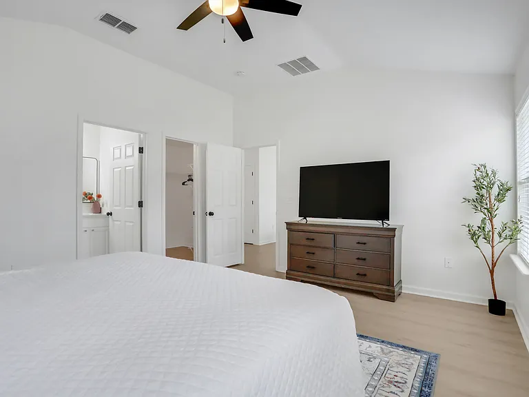 2626 Fernleaf Dr — Photo 10