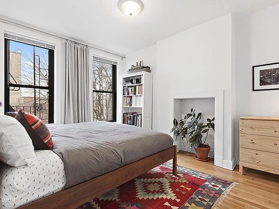3rd image of 458 7th Ave #2