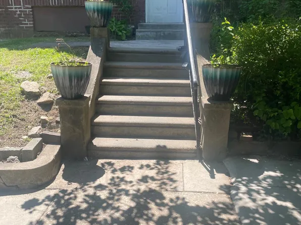 4708 Hazel Ave #2F, Philadelphia, PA 19143