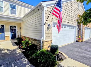 6216 Albany Brooke Dr, Westerville, OH 43081