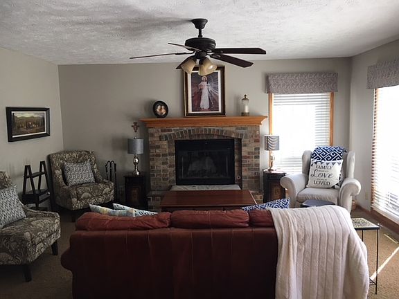 2nd image of 17017 K St