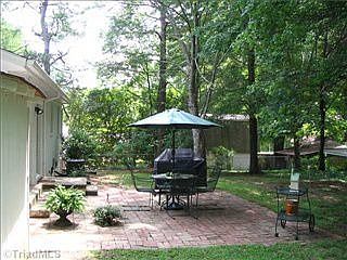 3rd image of 2703 Holly Dr