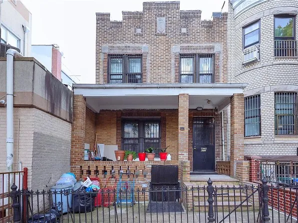 672 59th St, Brooklyn, NY 11220