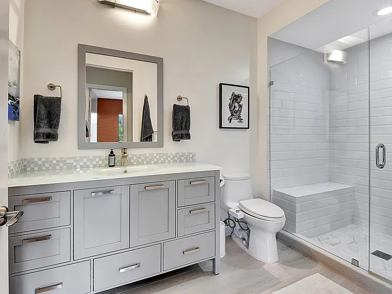 365 SE 6th Ave #204 — Photo 21