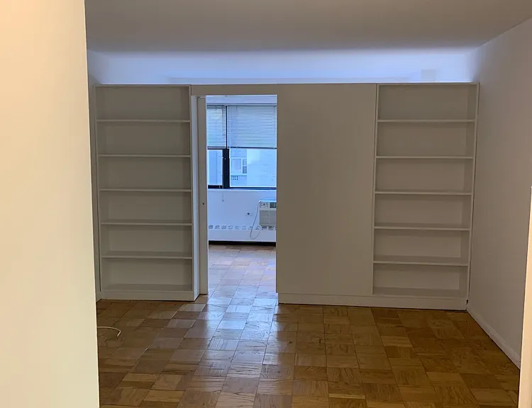 330 E 46th St #9J — Photo 3