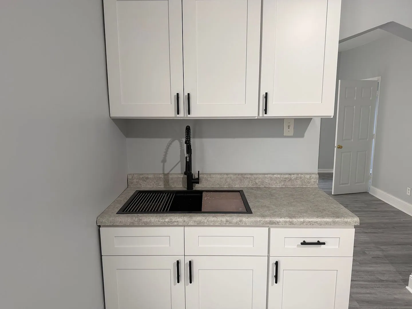 8531 S Burley Ave 1R — Photo 3
