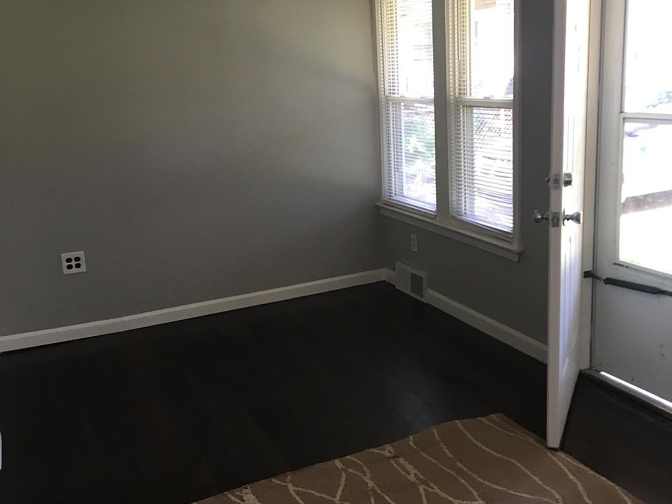 1st image of 2454 2nd St #1
