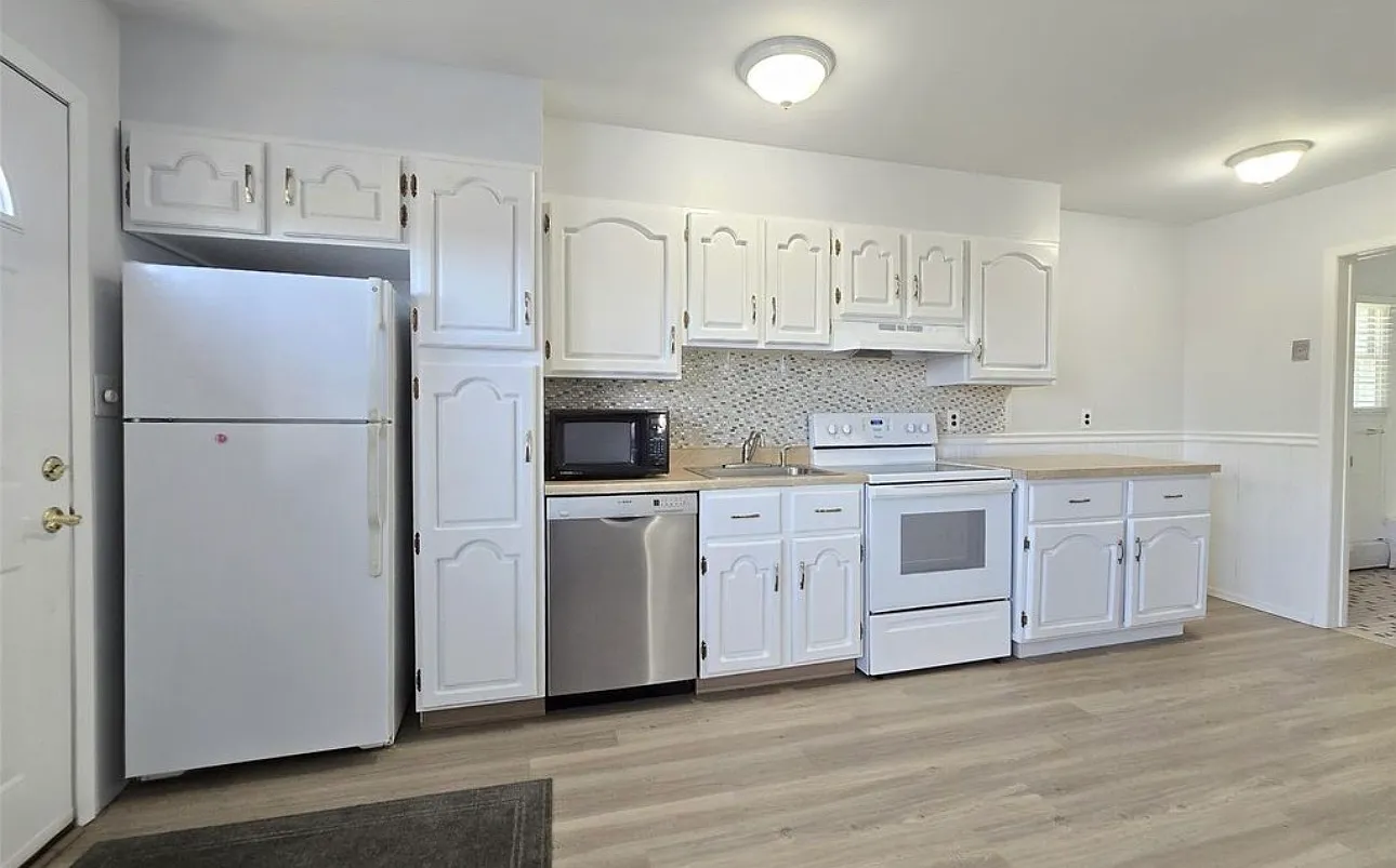 1 bed, 500 sqft, $2,150 — Photo 3
