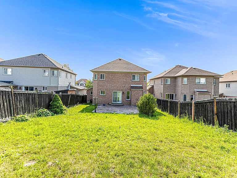 1507 Clearbrook Dr — Photo 47