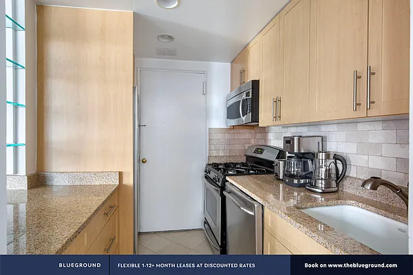 Rented by The Blueground | media 91