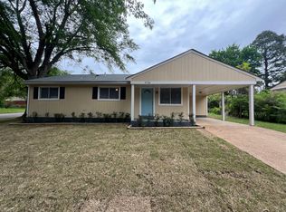 3738 Longmont Dr, Memphis, TN 38128