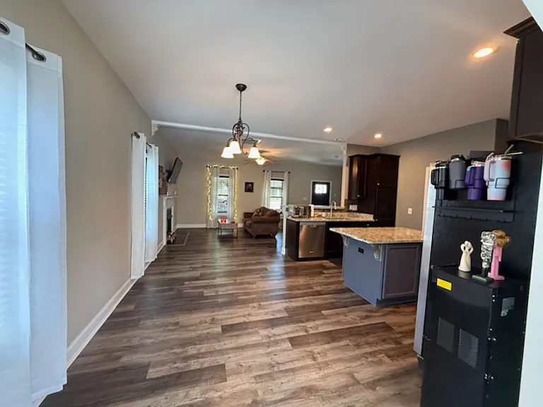109 Lincolnton Ct — Photo 9