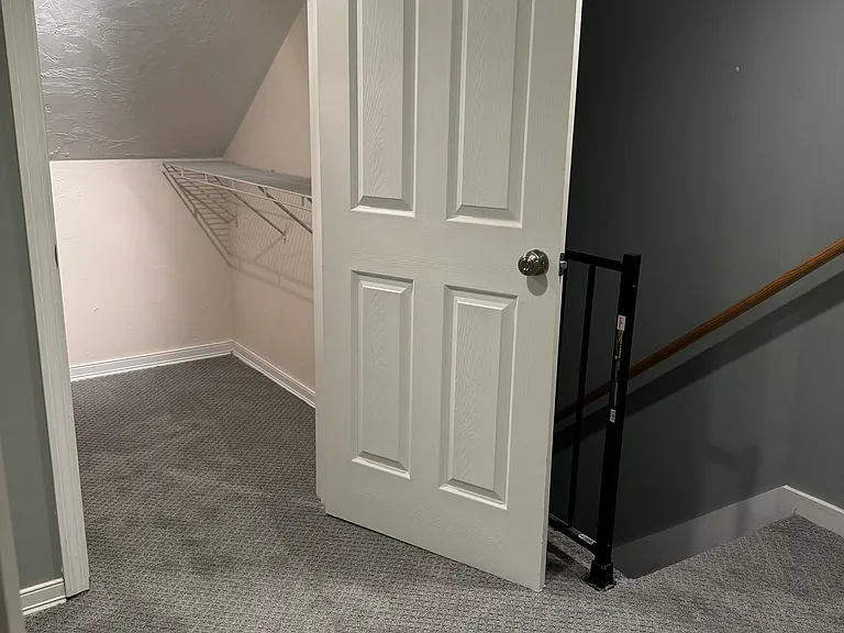 439 Fairview Ave — Photo 13