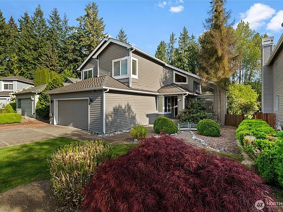2nd image of 2204 163rd Street SE