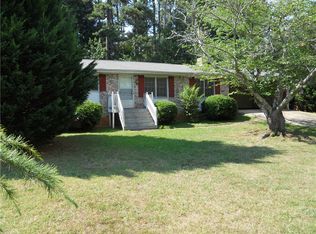 1065 Cherokee Trl, Woodstock, GA 30189