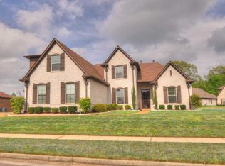 7722 Shadowcrest Rd, Memphis, TN 38125