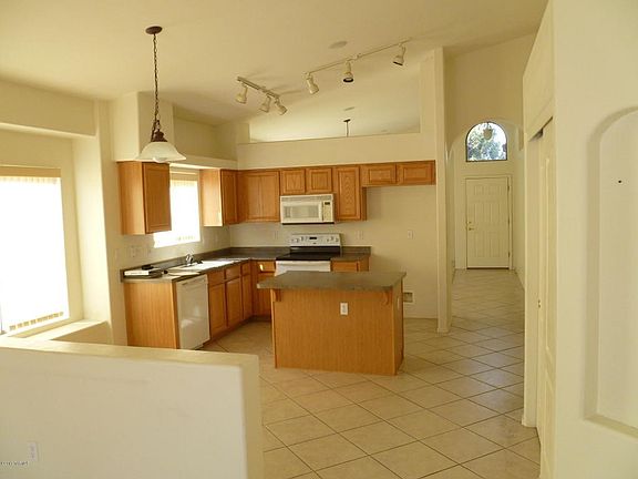 5th image of 39701 S Buena Vista Dr