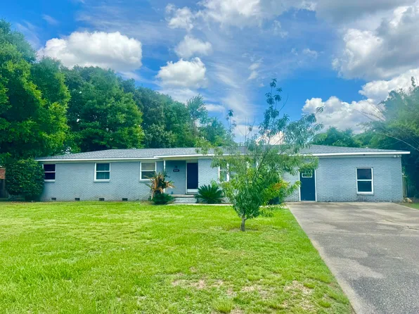 8184 Excelsior Dr, Pensacola, FL 32514
