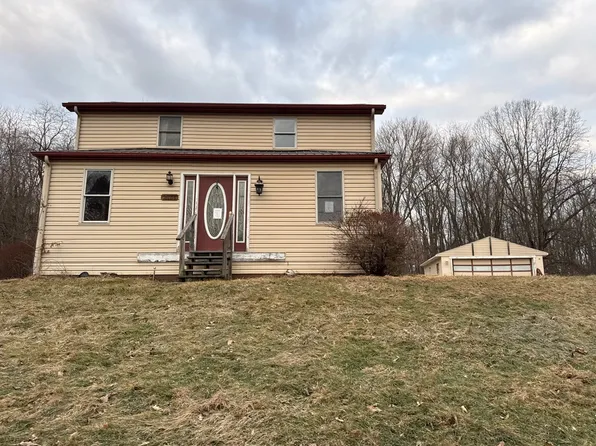 2151 Carmont Ave NW, Massillon, OH 44647